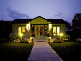 Blokhut zadeldak met kopluifel Bennekom